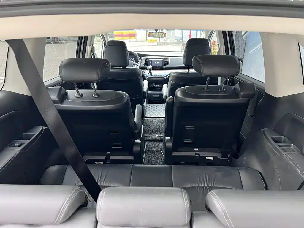 Honda Odyssey — миниатюра 8
