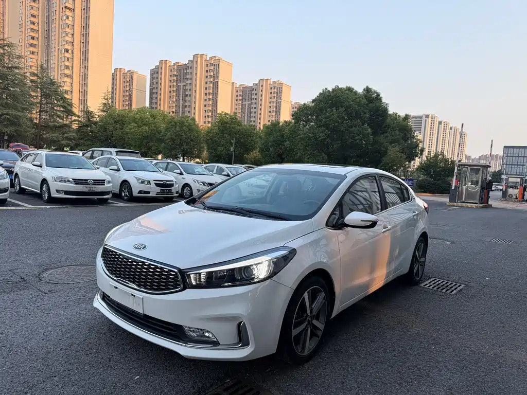 Kia K3