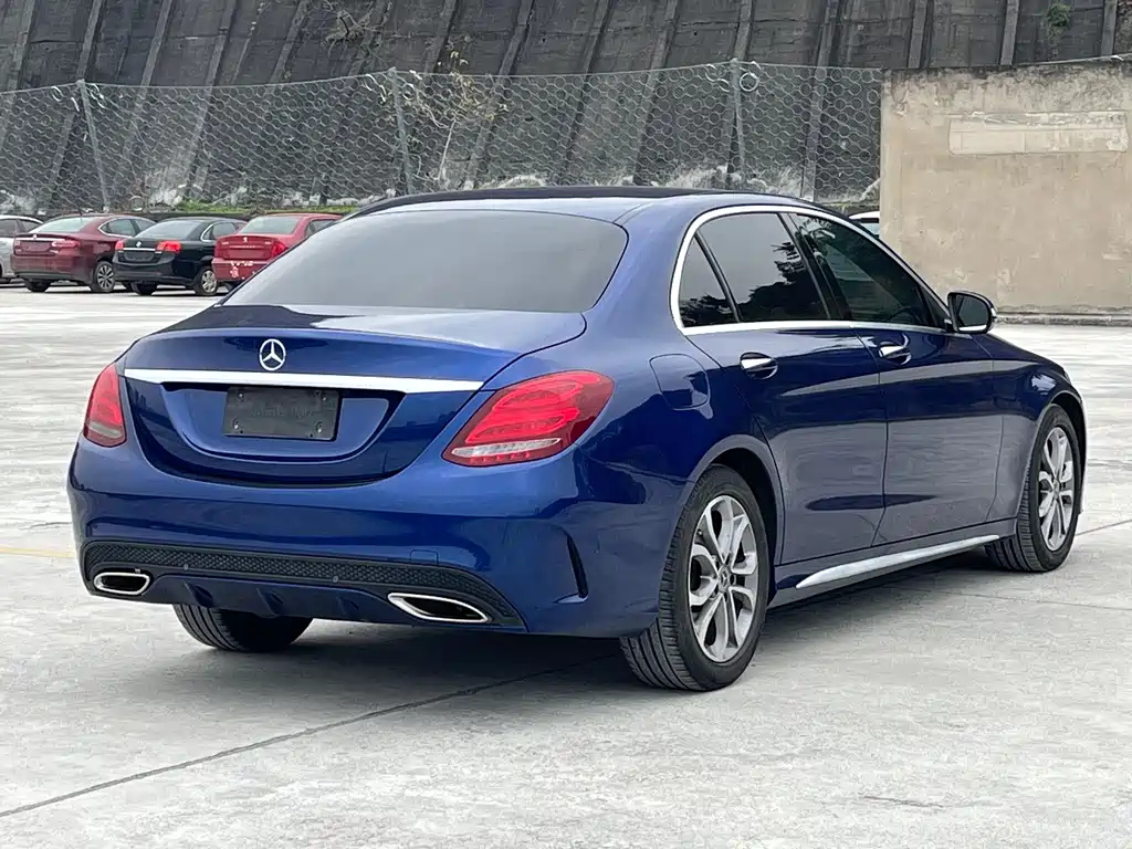 MERCEDES-BENZ C CLASS