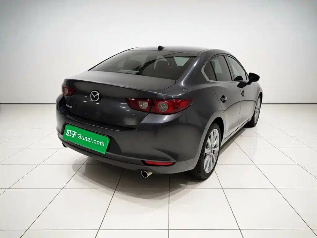 Mazda 3 Axela — миниатюра 4