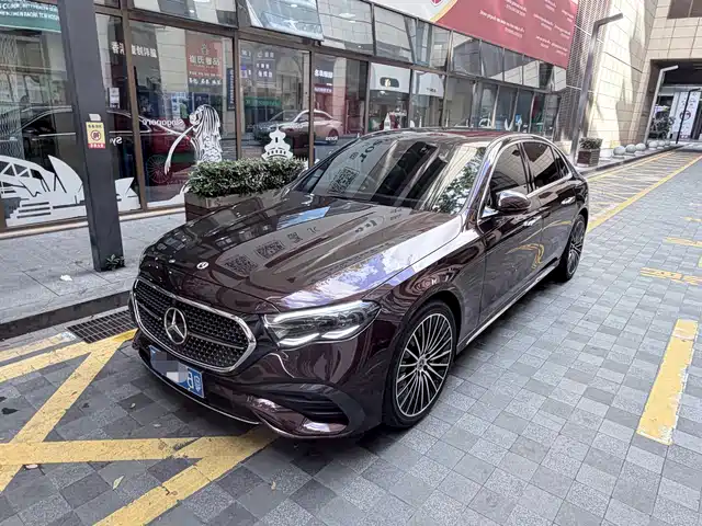 MERCEDES-BENZ  E CLASS 2024