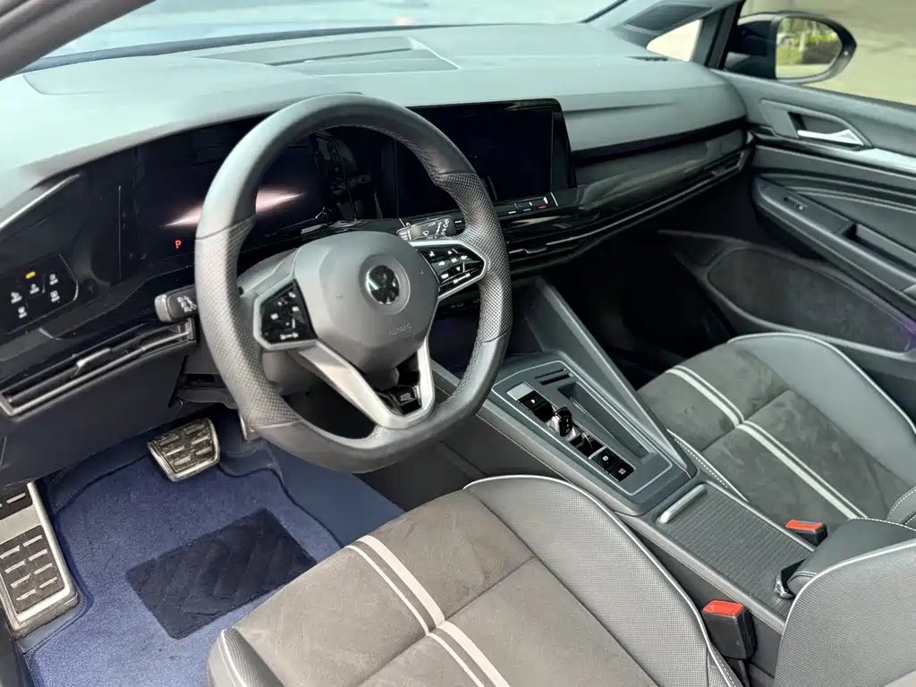 Volkswagen Golf — миниатюра 11