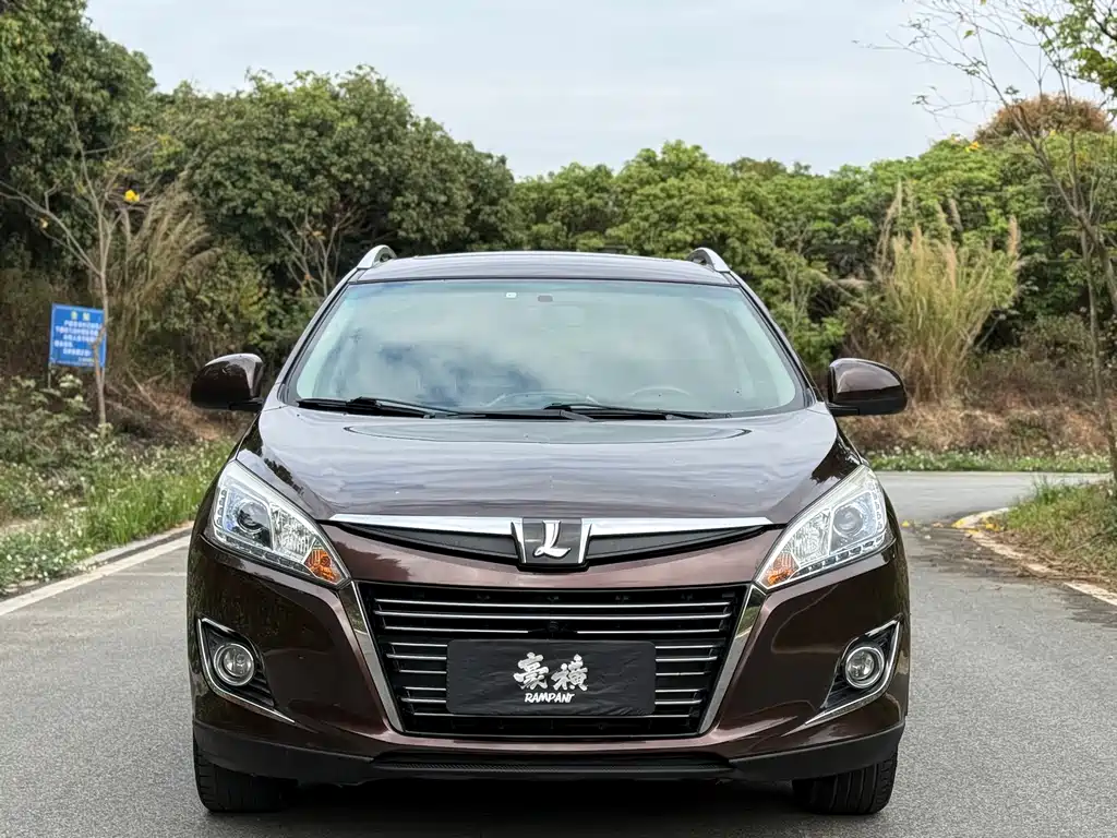 LUXGEN EXCELLENT 6 SUV