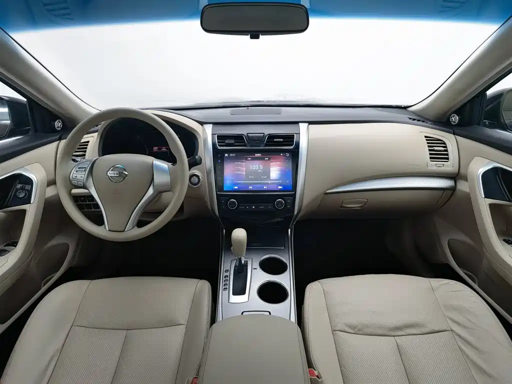 Nissan Altima 2016 2.0L XE Fashion