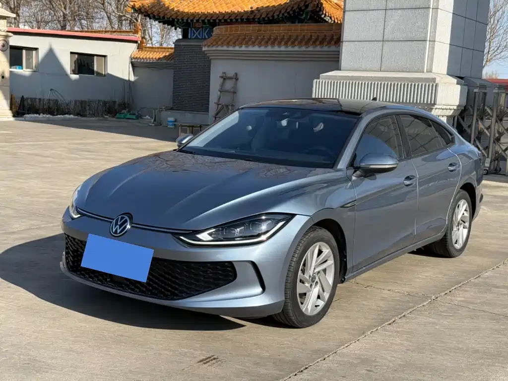 VOLKSWAGEN LINGDU