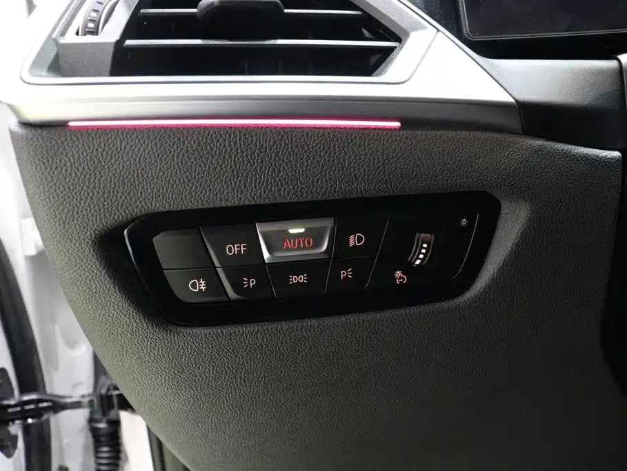 BMW i3 — миниатюра 17