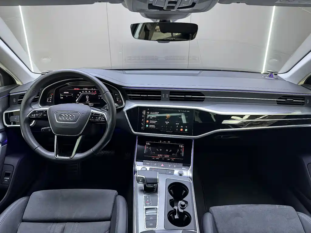 Audi A6 2022 Avant 45 TFSI