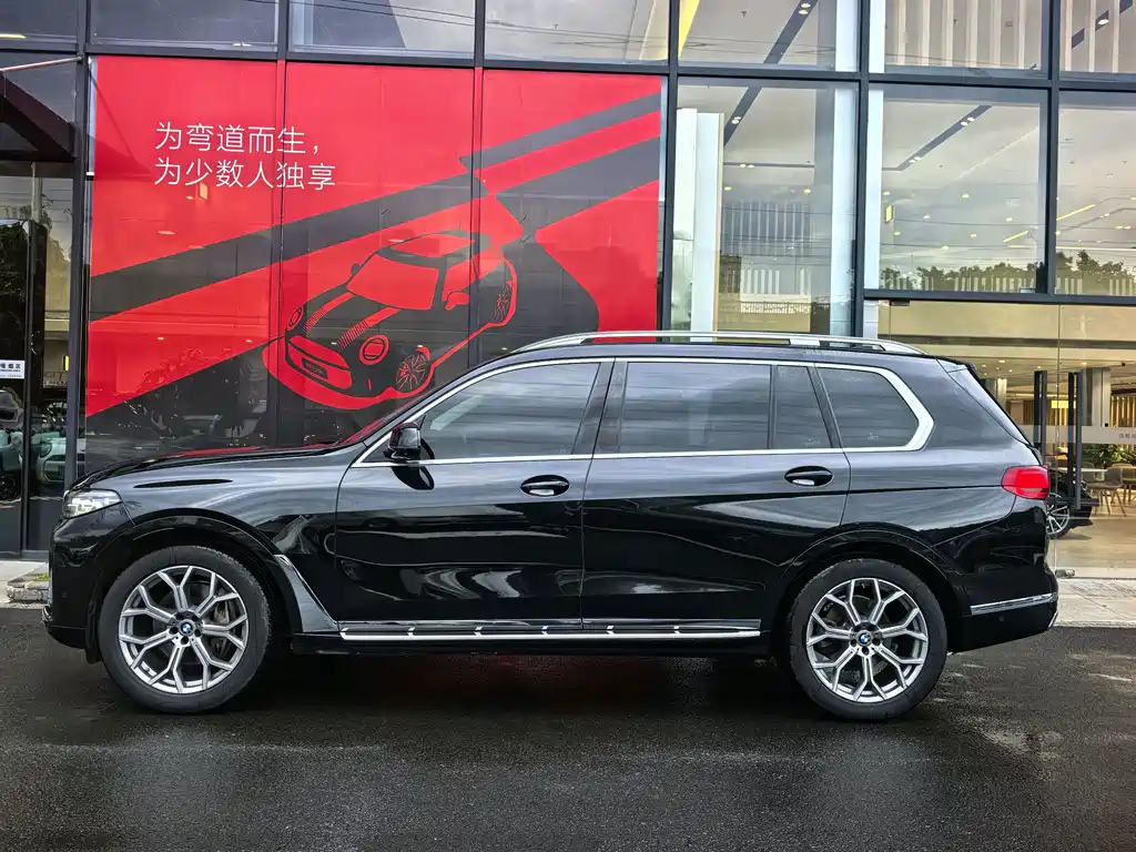 BMW X7 — миниатюра 4