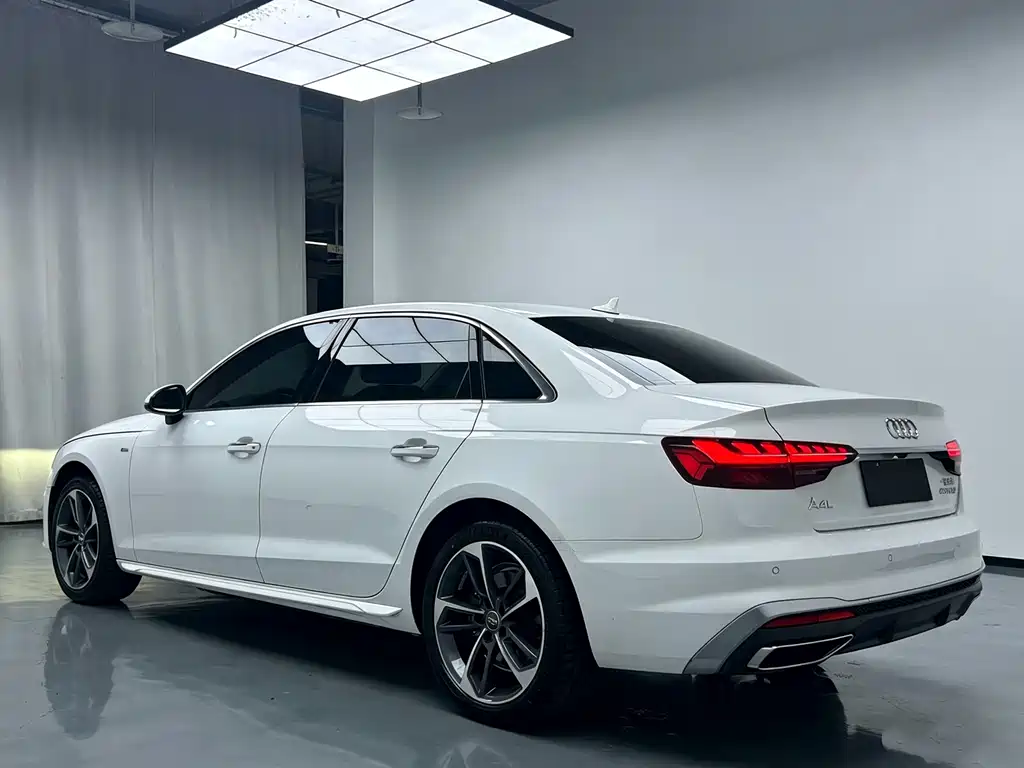 Audi A4L — миниатюра 13
