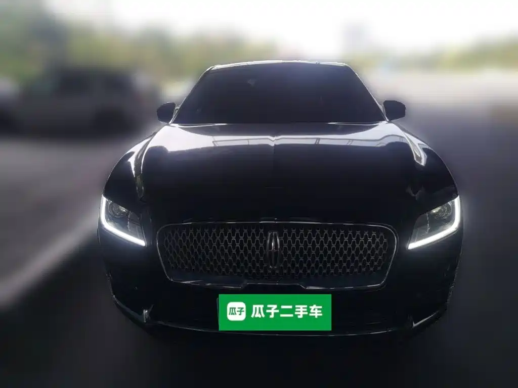 Lincoln Continental — миниатюра 23