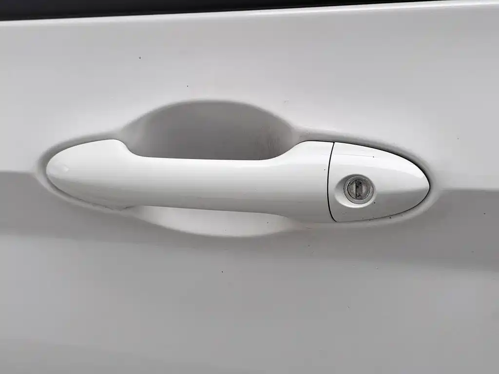 Wuling Hongguang — миниатюра 18