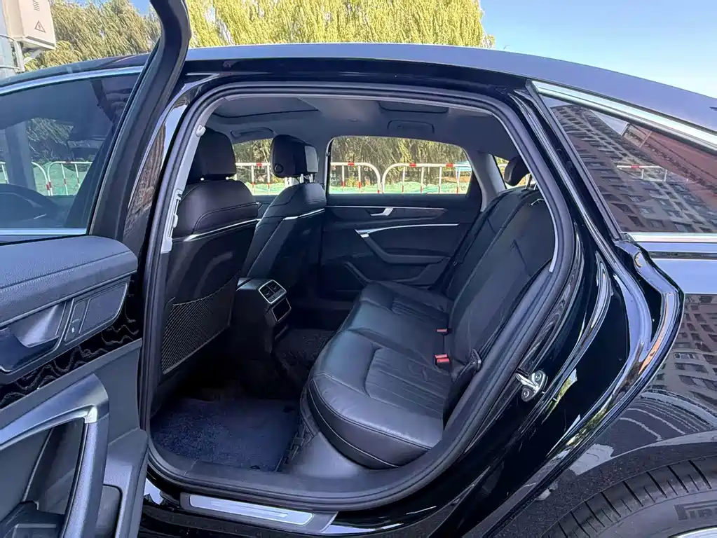 Audi A6L — миниатюра 3