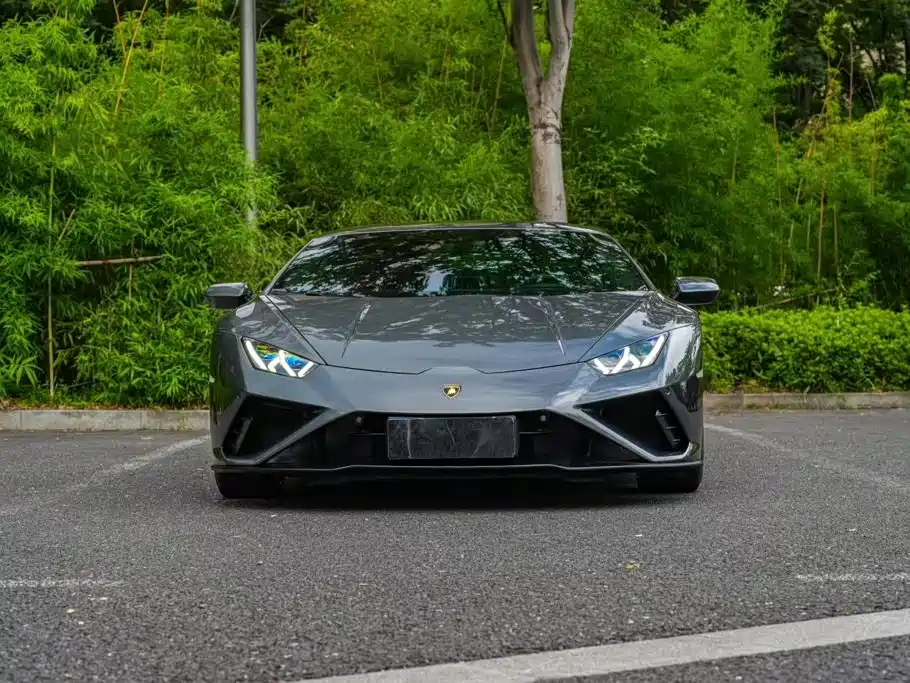 Lamborghini Huracán — миниатюра 3