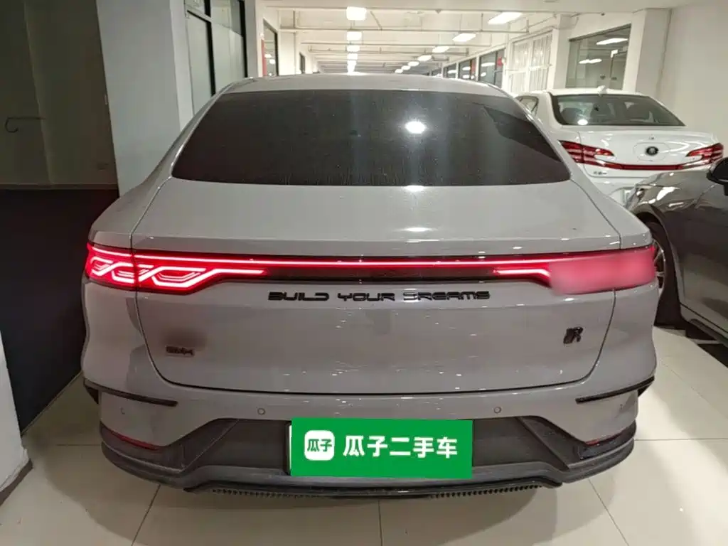BYD Han — миниатюра 6