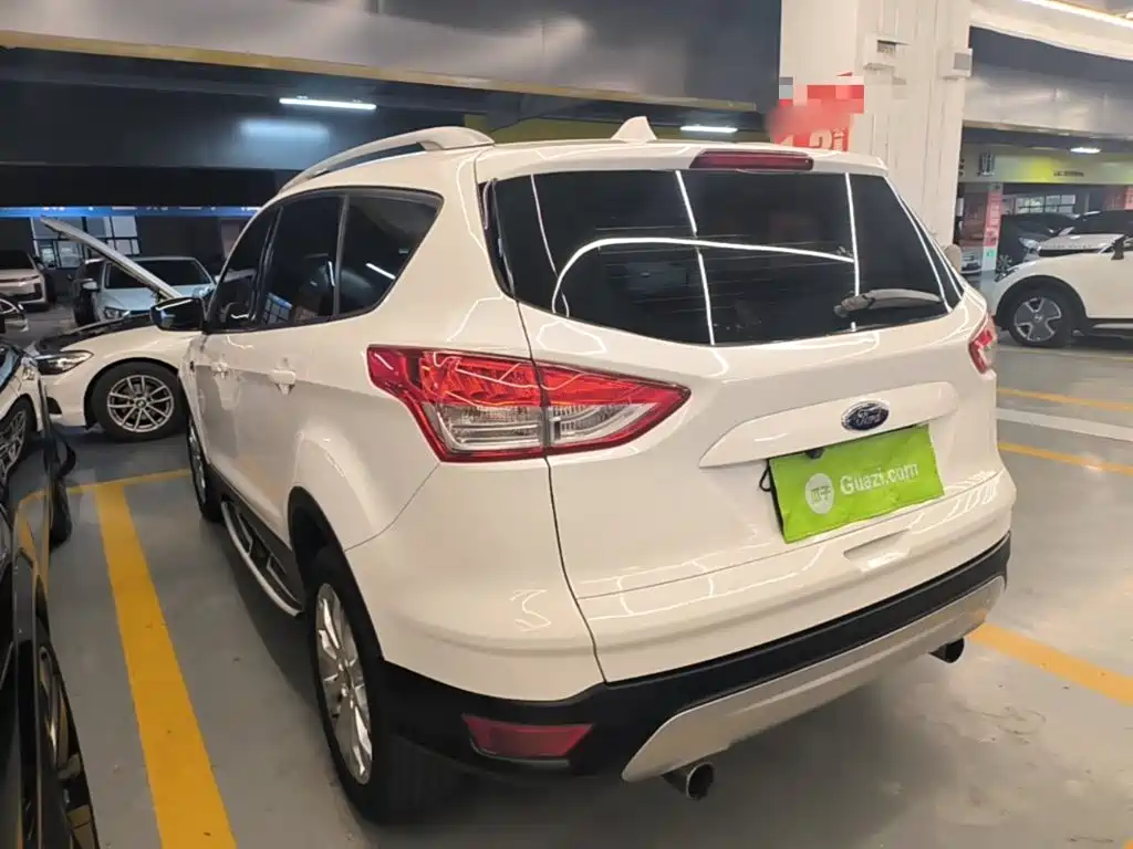 Ford Kuga — миниатюра 5