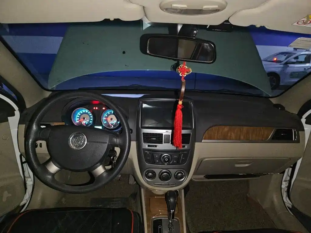 Buick Excelle — миниатюра 5