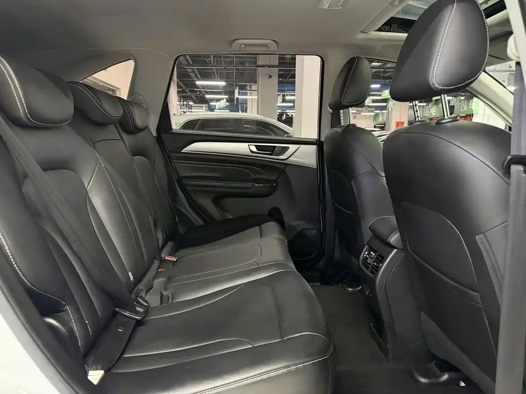 Haval M6 — миниатюра 10