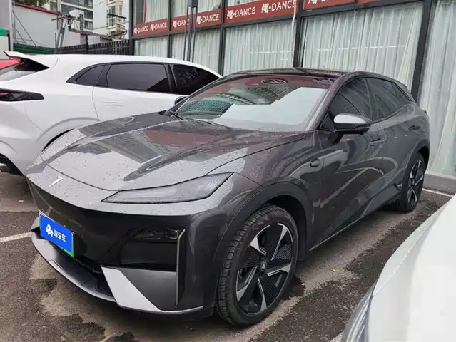 DARK BLUE CAR DARK BLUE S07 2024