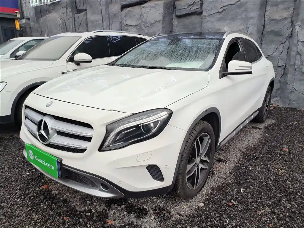 Mercedes-Benz GLA 2017