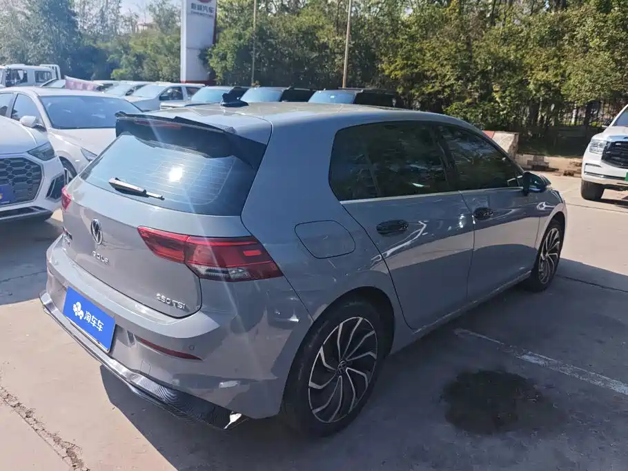 Volkswagen Golf — миниатюра 3