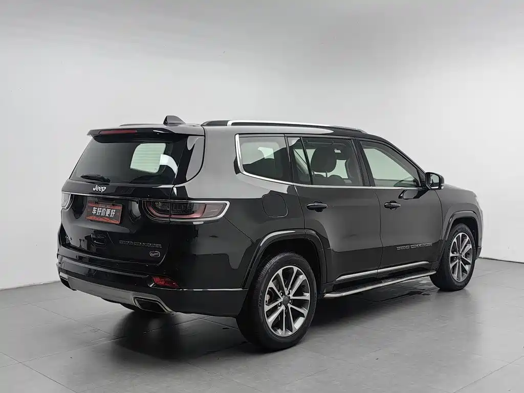 Jeep Grand Commander — миниатюра 2