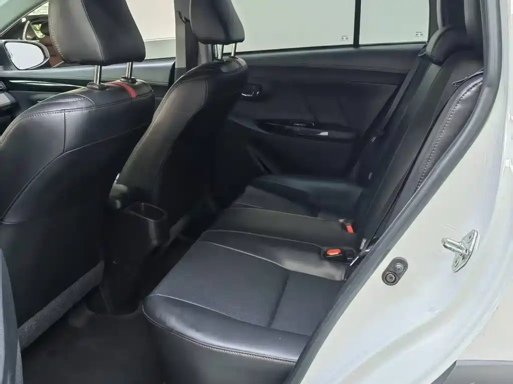 TOYOTA YARIS L ZHIXUAN