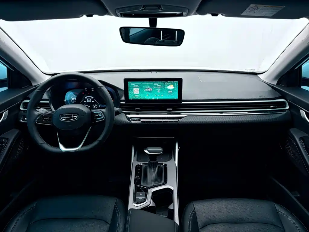 Geely Emgrand — миниатюра 19