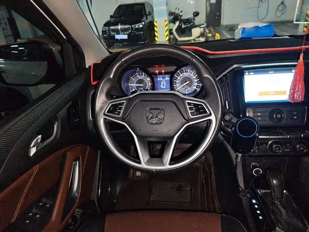 JMC Yusheng S350 — миниатюра 11