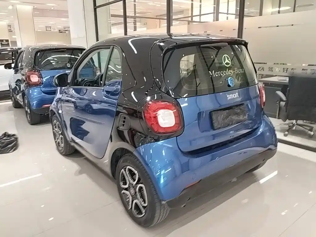 smart Smart Fortwo — миниатюра 5