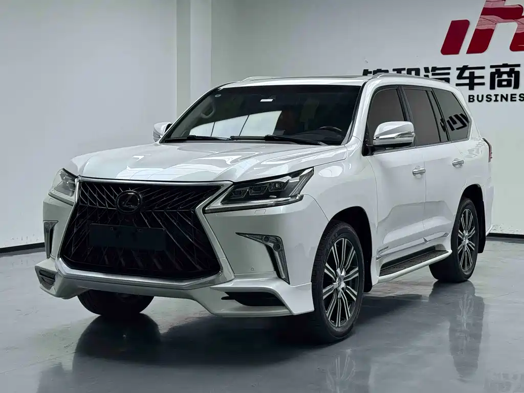 Lexus LX 2018