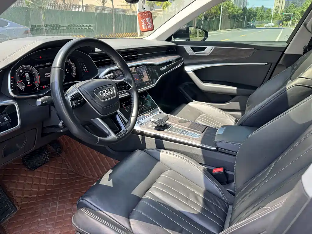 Audi A6L 2023 45 TFSI quattro Premium