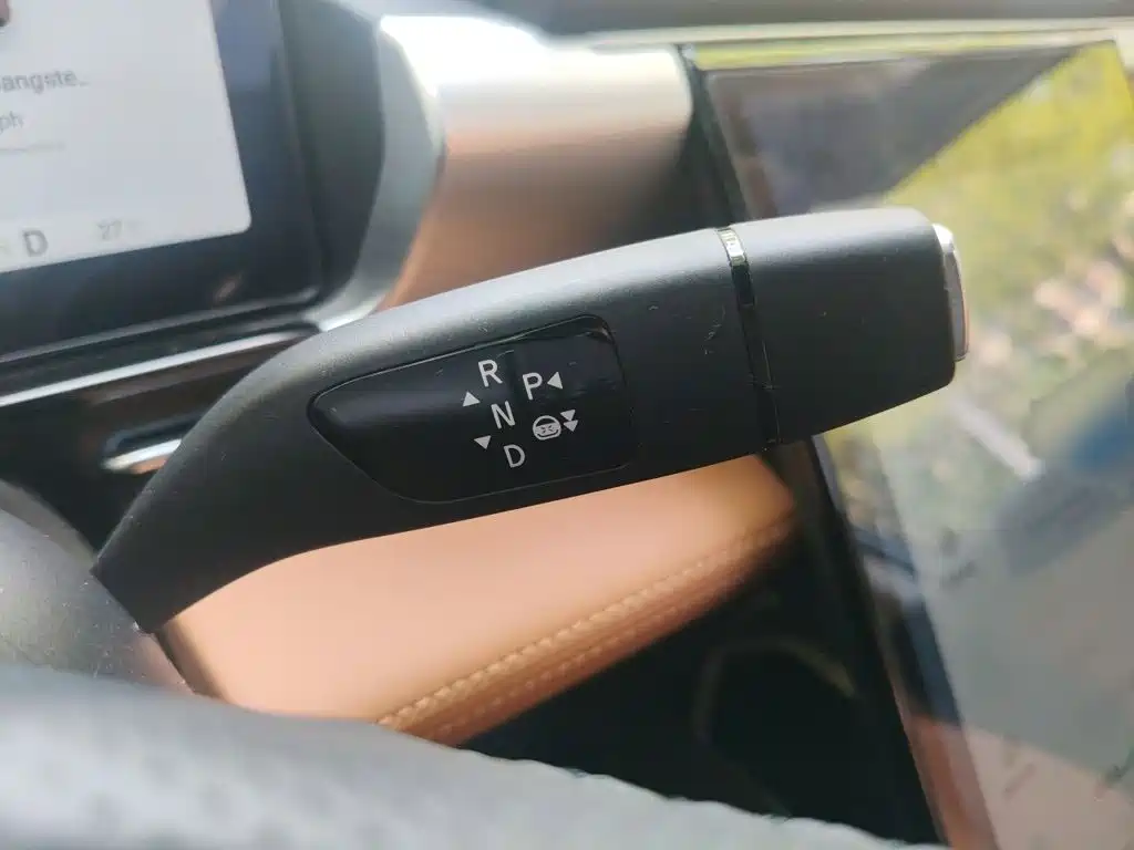 XPeng P5 — миниатюра 7