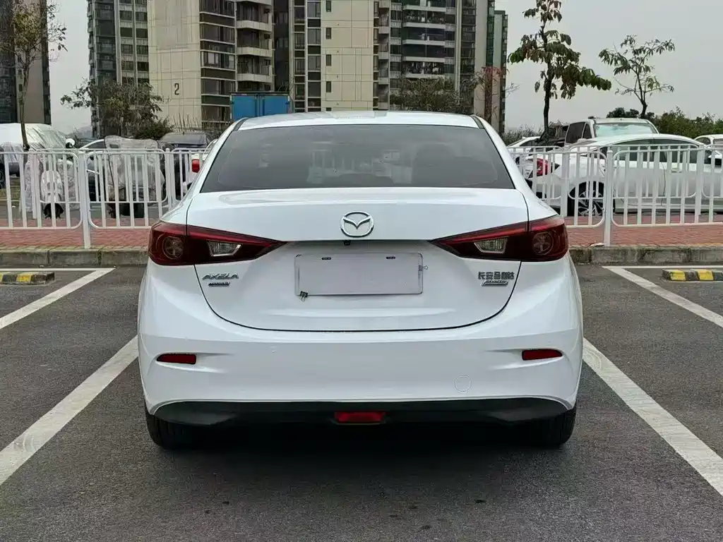 Mazda 3 Axela — миниатюра 8