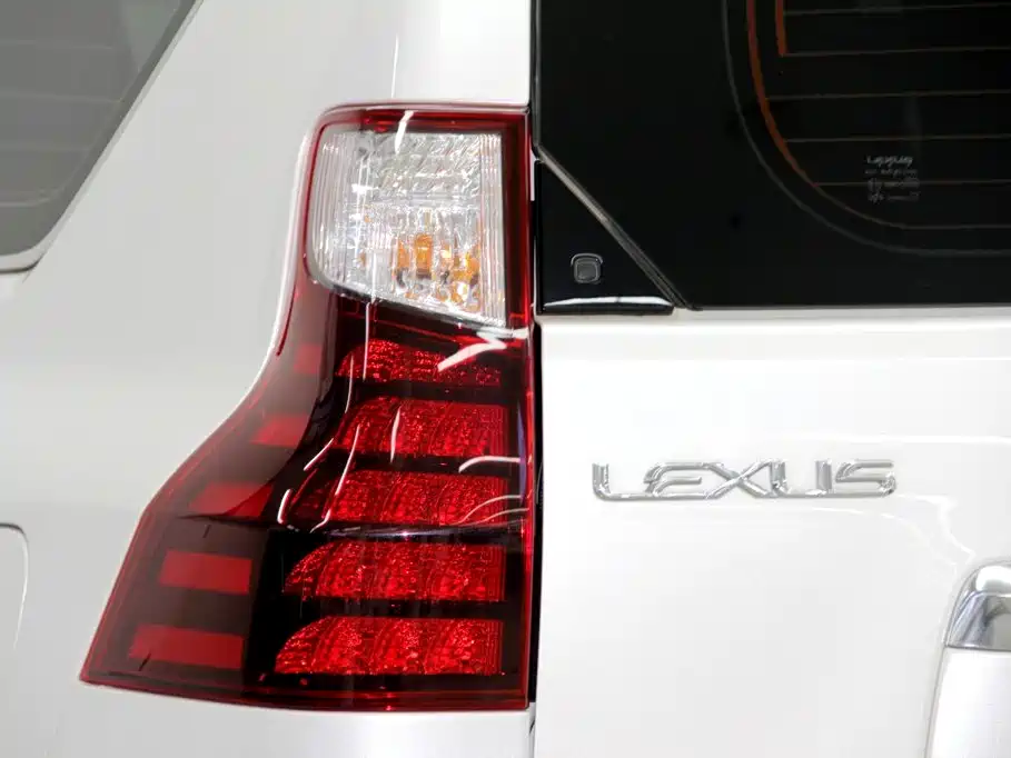 Lexus GX — миниатюра 36