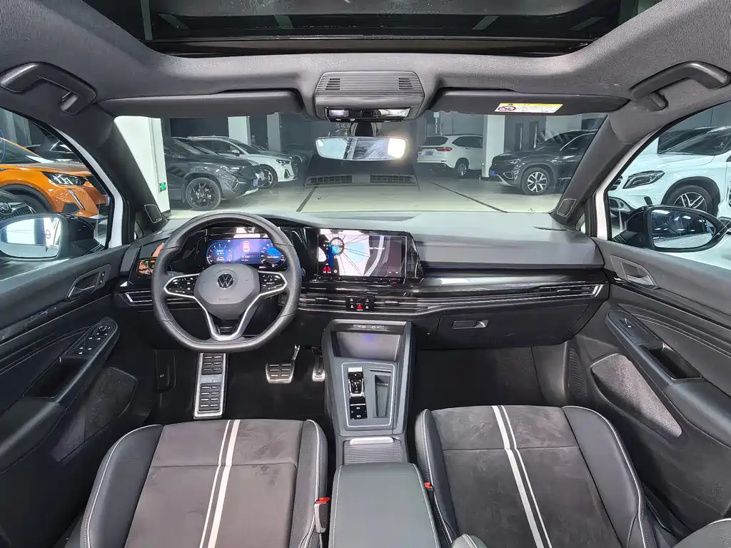 Volkswagen Golf — миниатюра 15