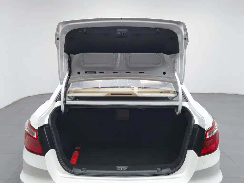 Changan Eado — миниатюра 16