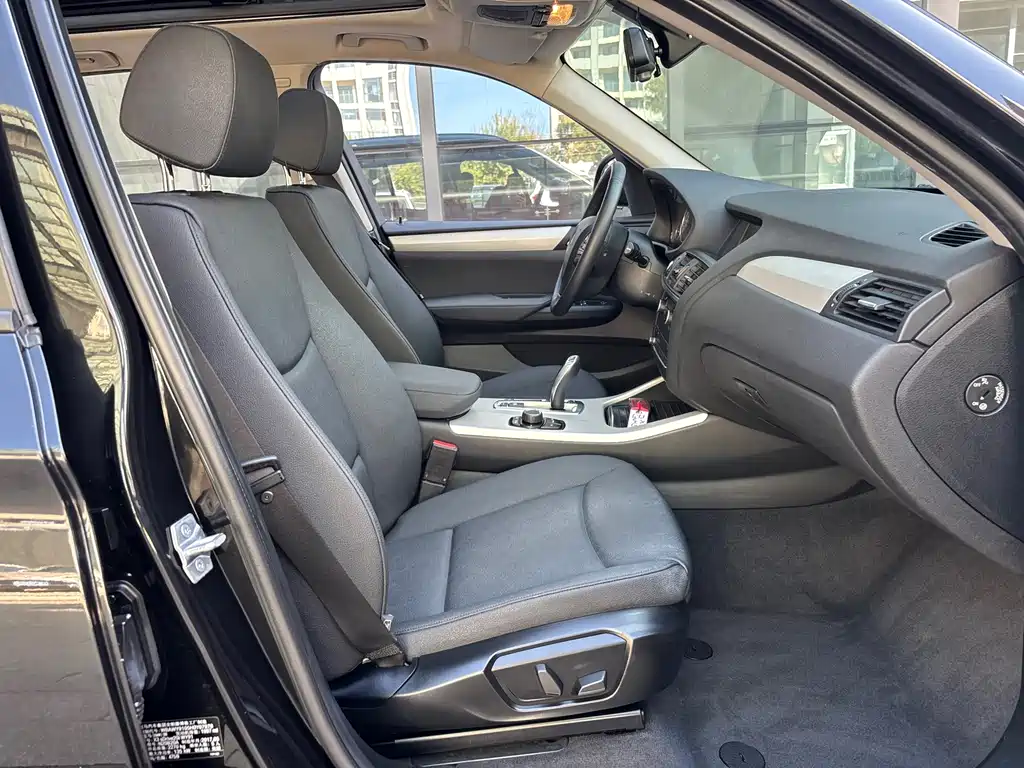 BMW X3 (Import) — миниатюра 25