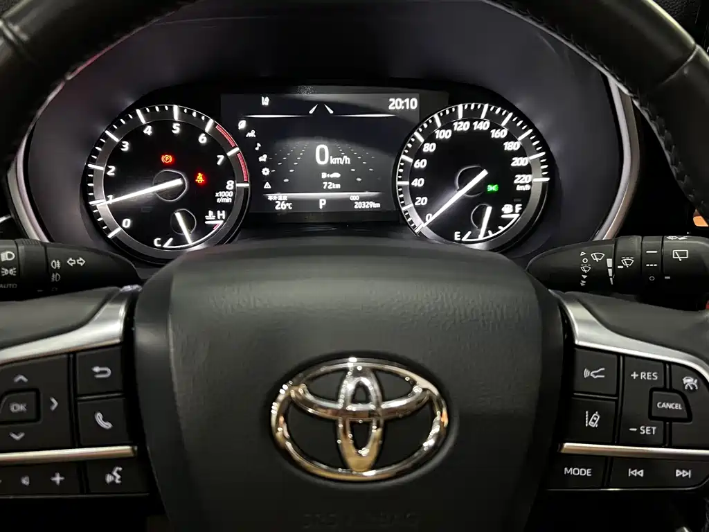Toyota Highlander — миниатюра 25