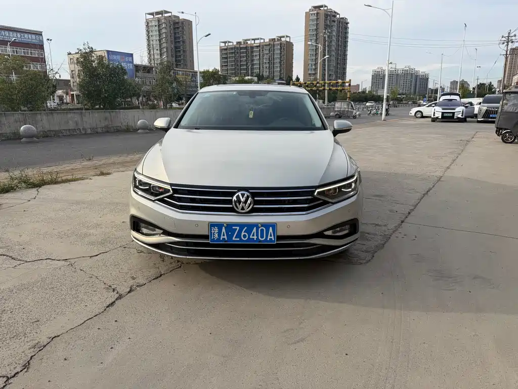 Volkswagen Magotan — миниатюра 2