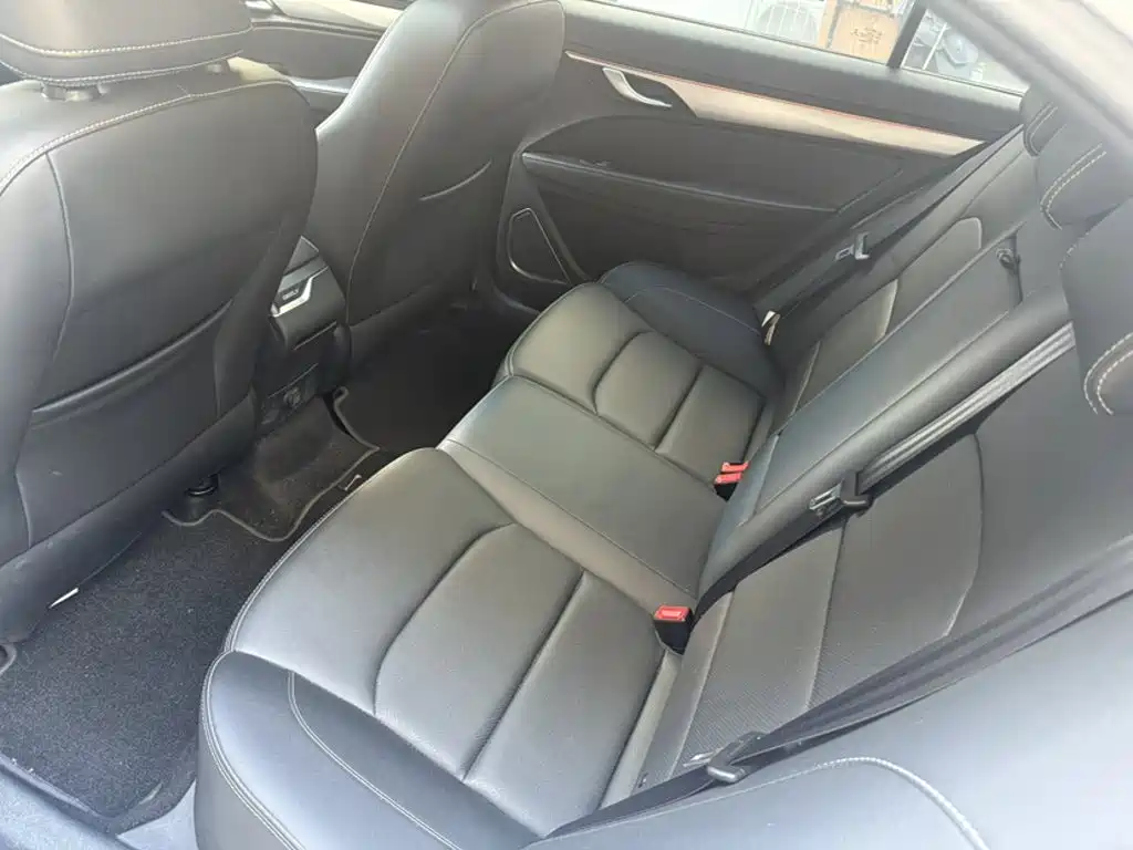 Geely Emgrand - фото 13