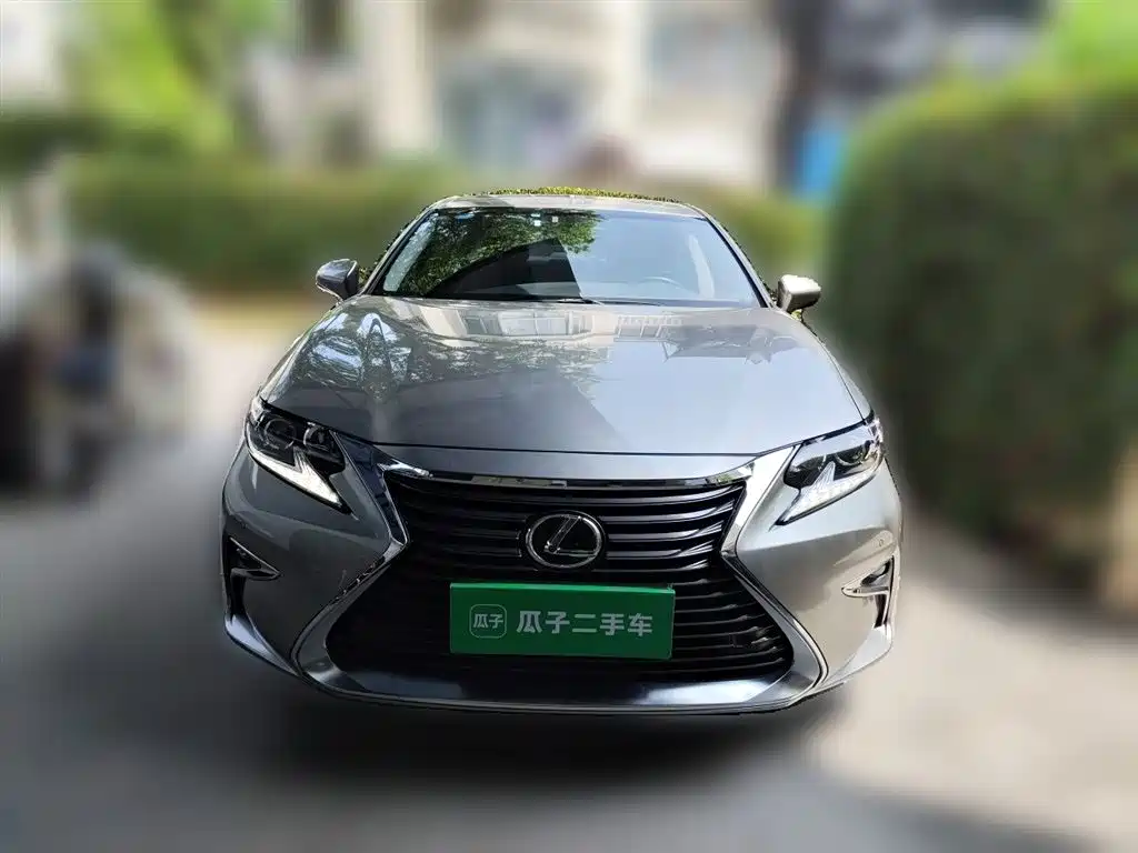Lexus ES — фотографии объявления, Фото 24