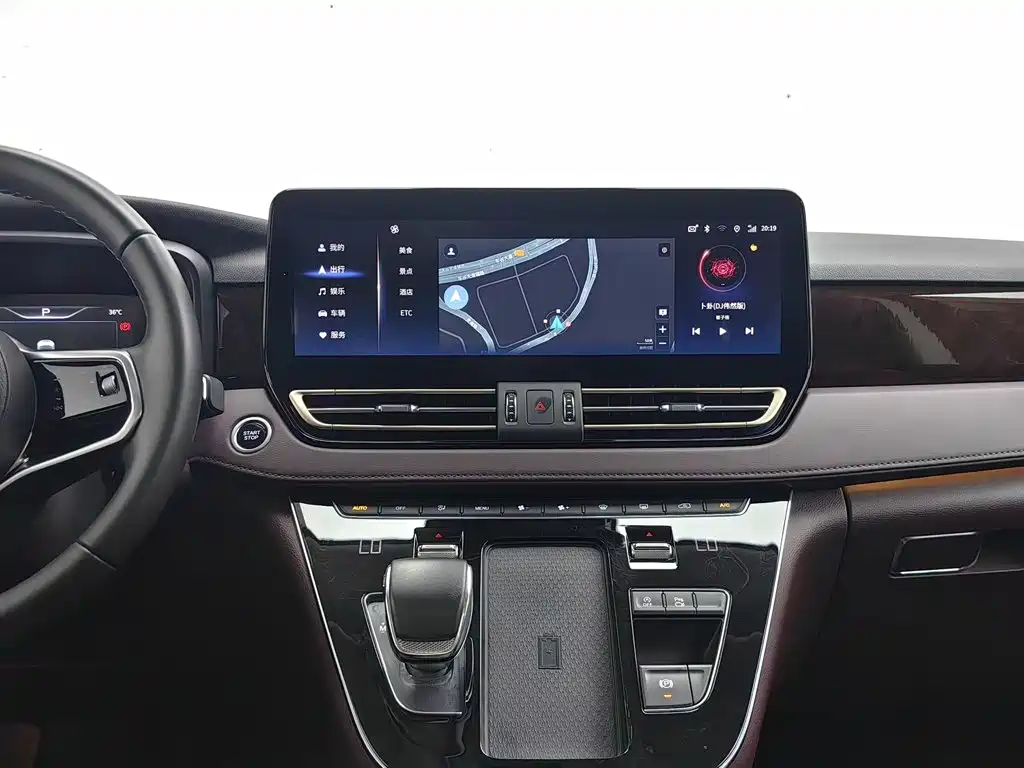 Hongqi Hongqi HQ9 — миниатюра 12