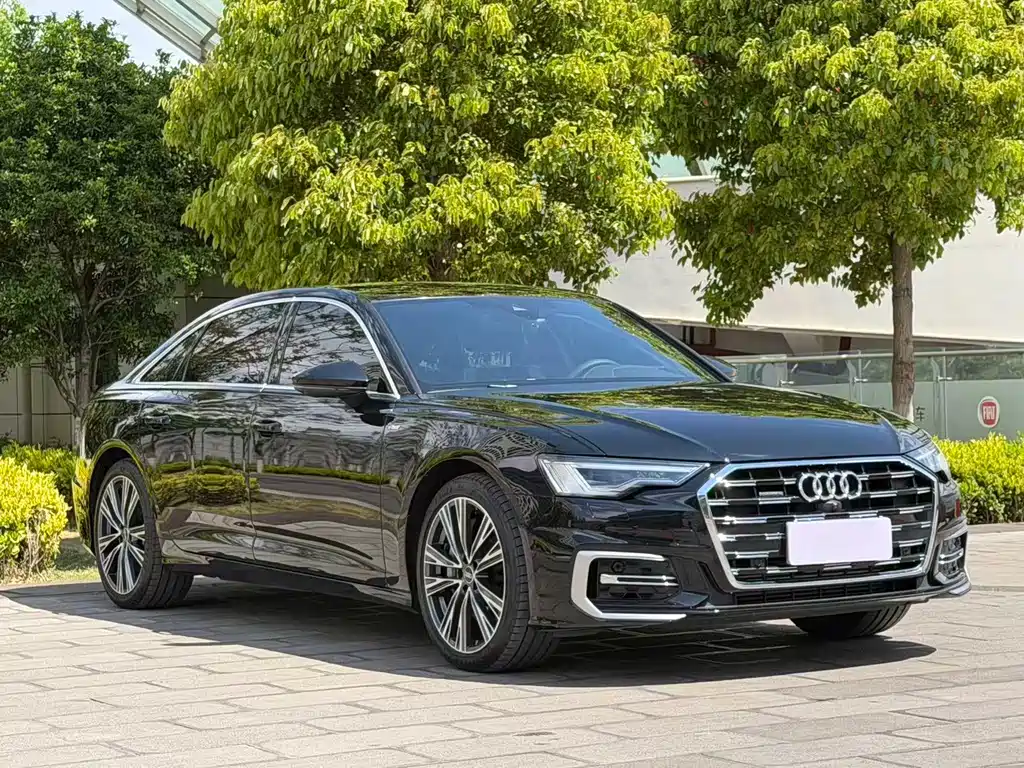 Audi A6L 2024 55 TFSI quattro Premium