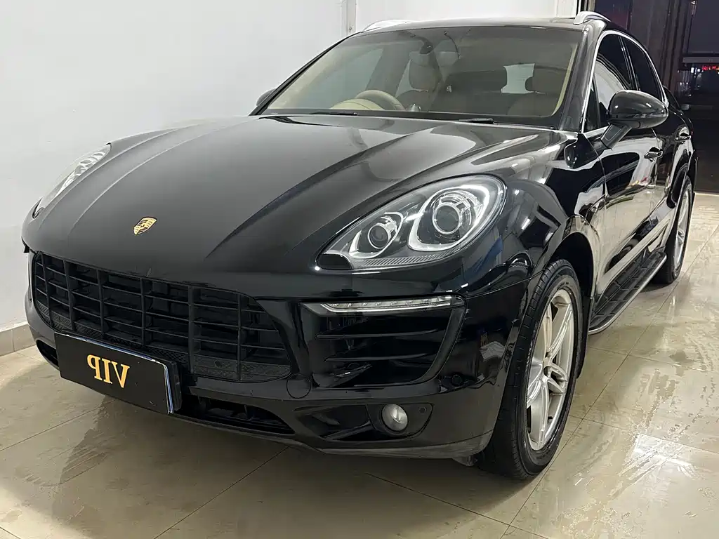 Porsche Macan 2014