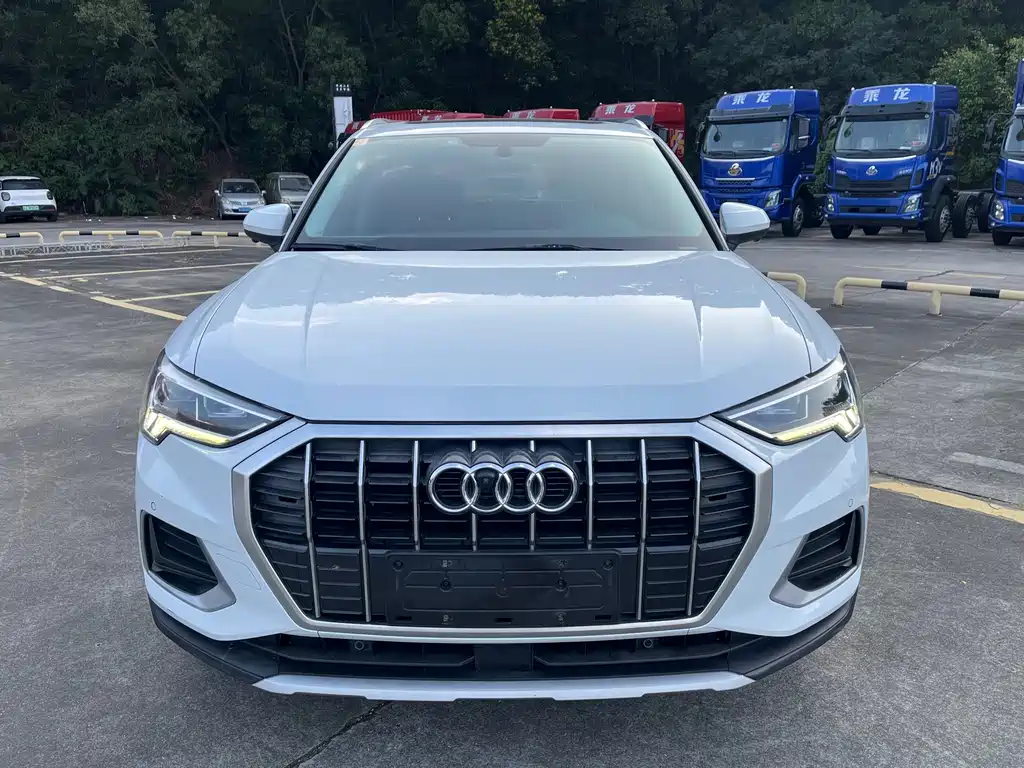 Audi Q3 — миниатюра 2
