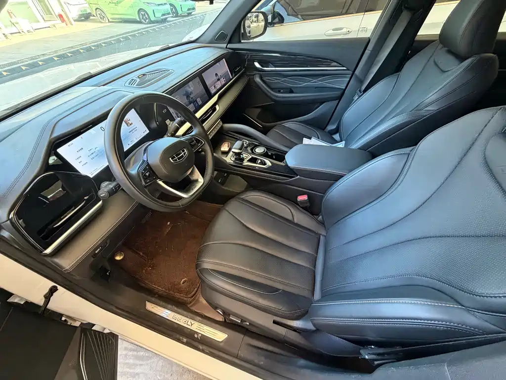 Geely Xingyue L — миниатюра 7