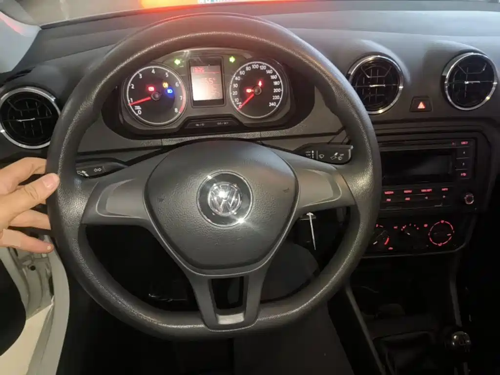 Volkswagen Jetta — миниатюра 11