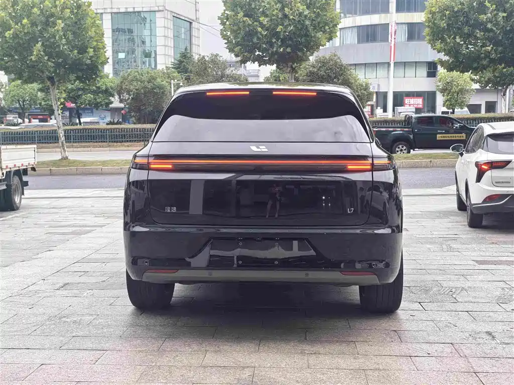 Li Auto Li L7 — миниатюра 8