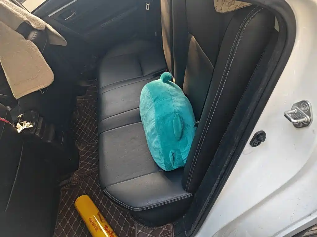 Toyota Corolla — миниатюра 13