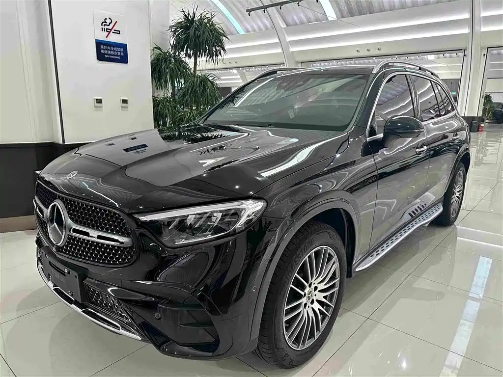 奔驰GLC 2026款 GLC 300 L 4MATIC 动感型 5座 2026